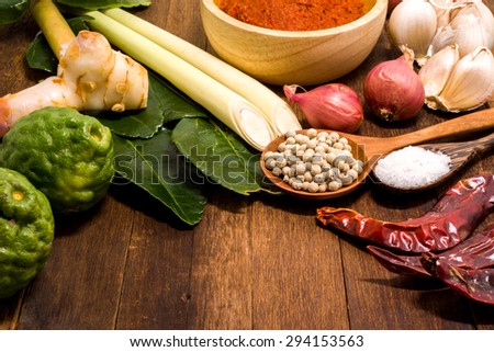 Ingredient of Thai Red curry paste.
