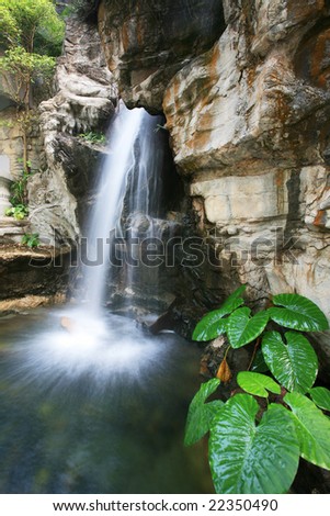waterfall in Hong kong Park