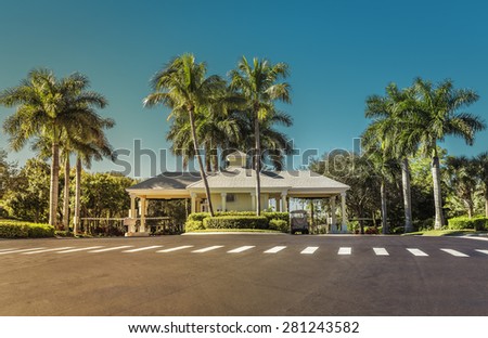 Guard entrance to gated community in South Florida, light leaks