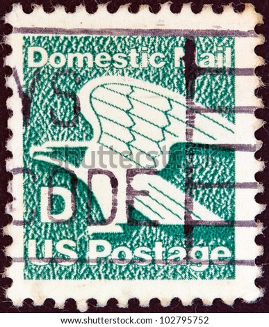USA - CIRCA 1985: A stamp printed in USA, Non-Denominated shows an eagle, circa 1985.