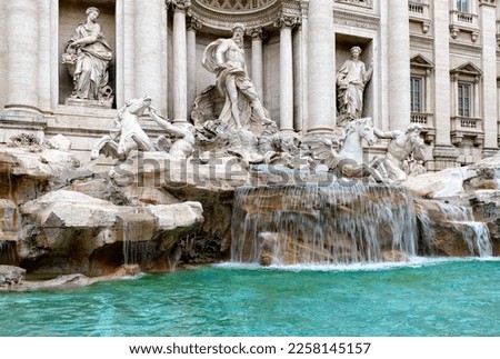 Similar – Foto Bild Rom-Trevi-Brunnen oder Fontana di Trevi in Rom, Italien.