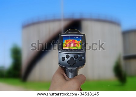 Thermal imaging camera of a tank
