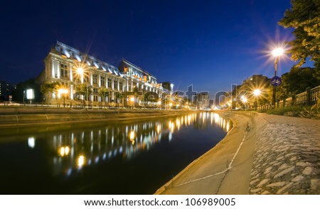 night scene of Justice Palace, Bucharest, Romania