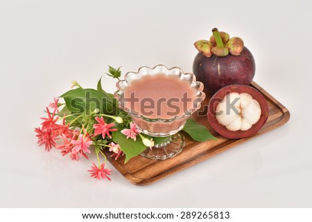 Mangosteen Juice, Fruit Mangosteen Queen of Thailand reduce heat. , Fibrous flesh of the mangosteen helps solve constipation, high in vitamin C, antioxidants and helps balance the immune system.
