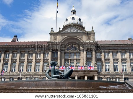 View of the Council House and fountain at Victoria Square in Birmingham (West Midlands, England).