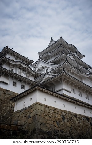 Himeji-jo castle is Japan\'s most spectacular castle.