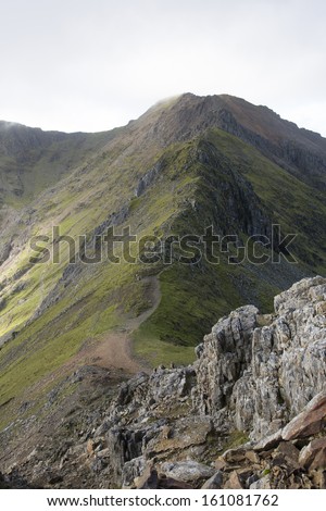 path leading up mountain ridge, snowdon
