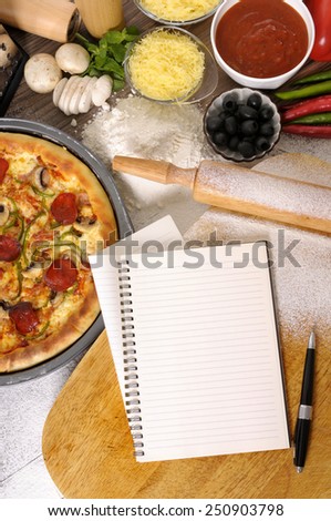 Pizza cooking, recipe book.