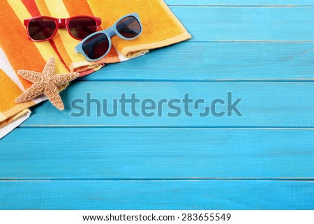 Tropical beach background border, sunglasses, copy space