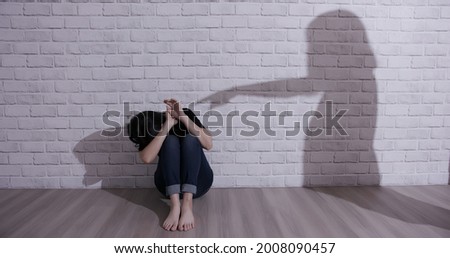 Asian girl feel depressed and cry due to accusation and suffer bullying Foto d'archivio © 