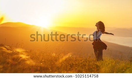 Similar – Foto Bild Frau genießt den Sonnenuntergang an einem schönen Strand.