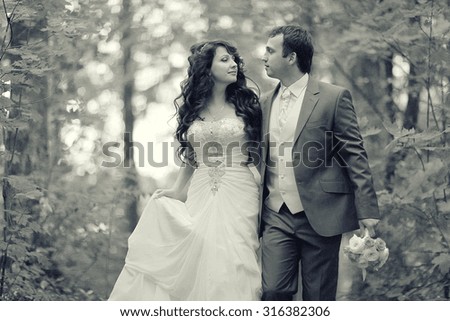 black and white portrait of the bride and groom wedding