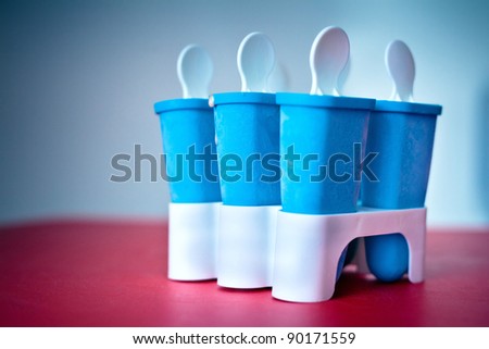 Ice cream maker