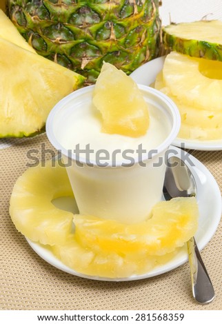 low-fat plain yogurt creamy pineapple flavor