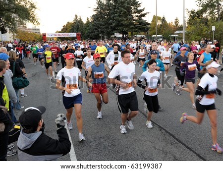 TORONTO-OCTOBER 17: The GoodLife Fitness Toronto Marathon is the oldest Marathon in Toronto, generating over $25 million to the local economy on October 17, 2010 in Toronto.