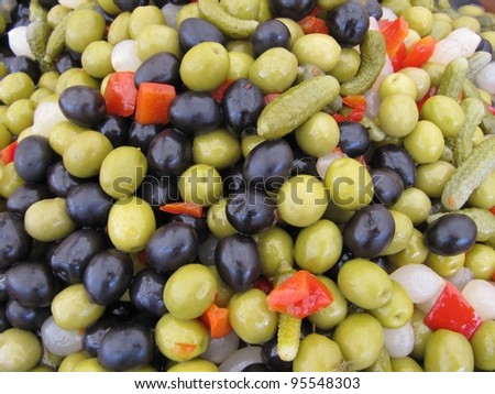 Pickled olives mix