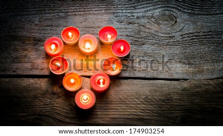 St Valentine\'s day candles
