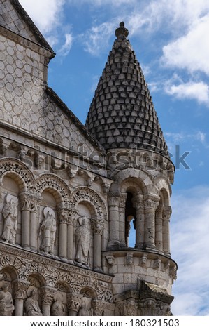 Exterior architecture of E?glise Notre-Dame la Grande. Poitiers, France Photo stock © 