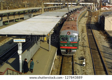 VLADIVOSTOK - NOVEMBER 24, 2002:  A train running on  the Trans-Siberian railroad arrives at the main station in Vladivostok on Russia\'s far east coast.