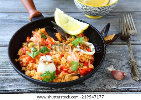 Paella with rice and seafood, delicious food