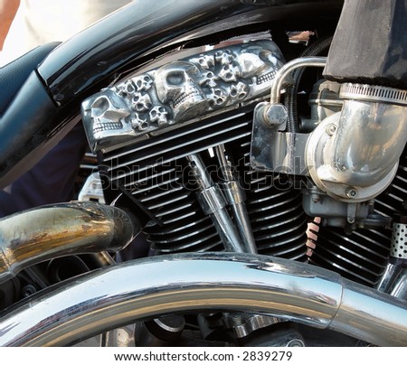Motorcycles engine with skulls