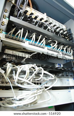 Data center network rack
