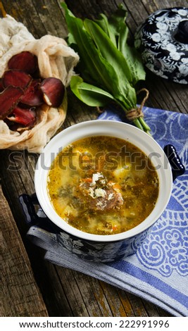 green soup with sorrel (green sorrel shchi)