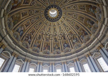 VATICAN - JULY 19: Interior of the Saint Peter Cathedral in Vatican on July 19, 2013. Saint Peter\'s Basilica has the largest interior of any Christian church in the world.