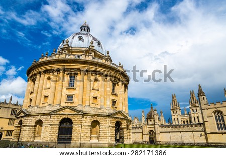 Radcliffe Camera, the library of Oxford Univesity - England
