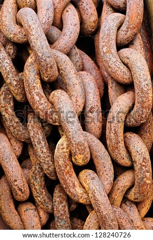 heavy rusted metal chain links