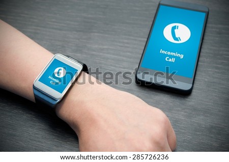 Incoming call notification on smart watch connected to smart phone