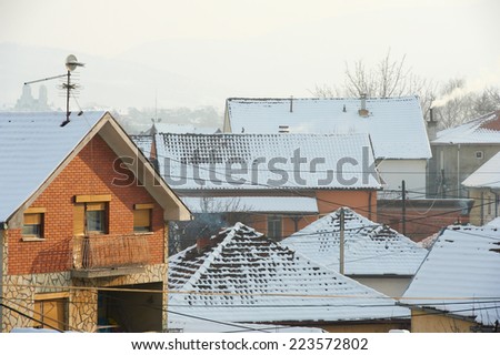 Snow roofs