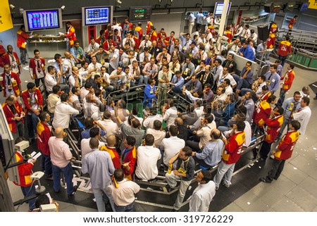 Sao Paulo, Brazil, June 19, 2004. BM&F, commodities exchange futures,  Stock Brokers Trading in Sao Paulo, Brazil