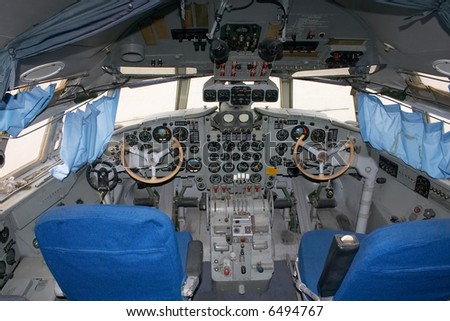 Cockpit Of Ilyushin Il-18 Stock Photo 6494767 : Shutterstock