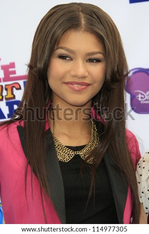 LOS ANGELES - OCT 6: Zendaya Coleman at the \'Make Your Mark: Shake It Up Dance Off 2012\' at LA Center Studios on October 6, 2012 in Los Angeles, California