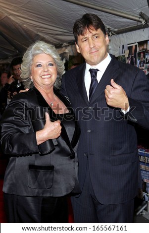 Paula Deen, Cameron Crowe at ELIZABETHTOWN Premiere, Loews Lincoln Square Theater, New York, NY, October 10, 2005