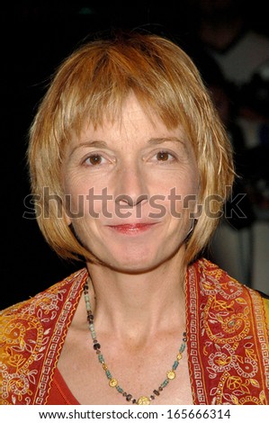 Director and Writer Jane Anderson at THE PRIZE WINNER OF DEFIANCE, OHIO Premiere, Loews Lincoln Square Theater, New York, NY, September 19, 2005