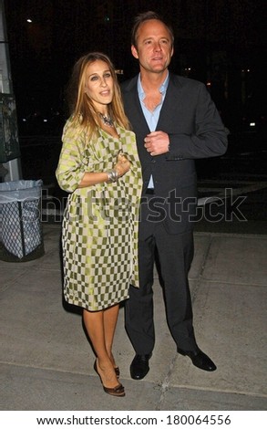 Sarah Jessica Parker, John Benjamin Hickey at Cinema Society Screening of Flags of Our Fathers, Tribeca Grand Hotel Screening Room, New York, October 16, 2006