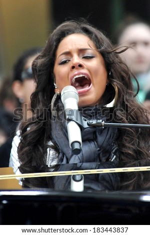 Alicia Keys on stage for NBC Today Show Concert with Alicia Keys, Rockefeller Center Plaza, New York, NY, April 21, 2008