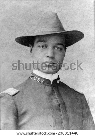 Buffalo soldier. 2nd Lt. Frank R. Stewart, 8th US Volunteer Infantry, standing in front of tent, during the Spanish-American War. ca. 1898 Stock fotó © 