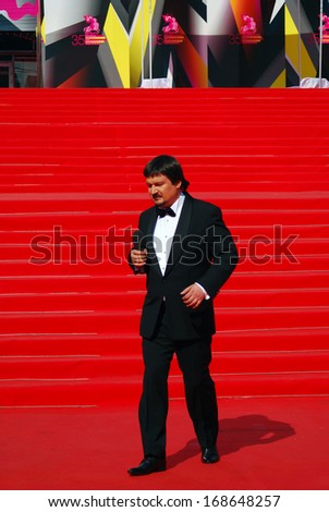 MOSCOW - JUNE 29: Tv presenter, journalist Ildar Zhindarev at XXXV Moscow International Film Festival red carpet opening ceremony. Taken on June 29, 2013 in Moscow, Russia.