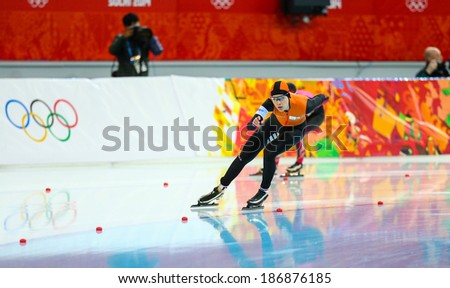 Sochi, RUSSIA - February 19, 2014: Yvonne NAUTA (NED) on lane during Speed Skating. Ladies\' 5000 m at the Sochi 2014 Olympic Games