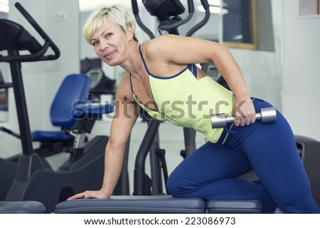 adult female bodybuilding competitions in the gym