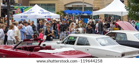 PASADENA, CA/USA - JUNE 19 : Classic Cars on display at the annual Pasadena Police Class Car Show and Chalk Festival on June 19, 2011 in historic Paseo Colorado.