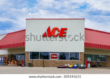 GRINNELL, IA/USA - AUGUST 8, 2015: Ace hardware store exterior and sign. he Ace Hardware Corporation is a retailers\' cooperative in the United States.