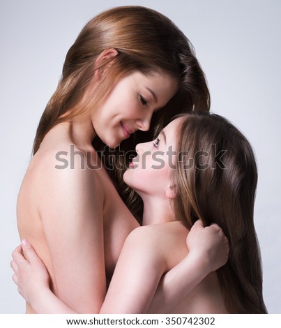 naked mothers naked mothers