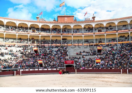 MADRID - OCTOBER 17: Bullfighter  fights for a sold out crowd at the Plaza del Toros de Las Ventas,  October 17, 2010 in Madrid, Spain.