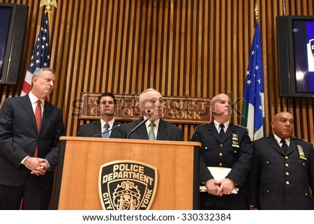 NEW YORK CITY - OCTOBER 21 2015: Mayor de Blasio & commissioner Bratton led a press conference about the killing of officer Randolph Holder by Tyrone Howard