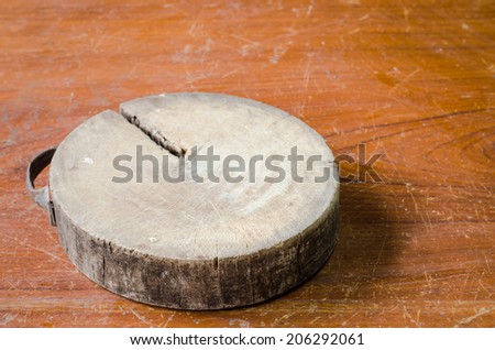 wood cutting board on wood table