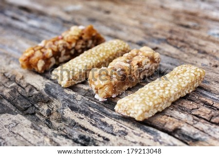 sugar bar with sesame and peanut from china food